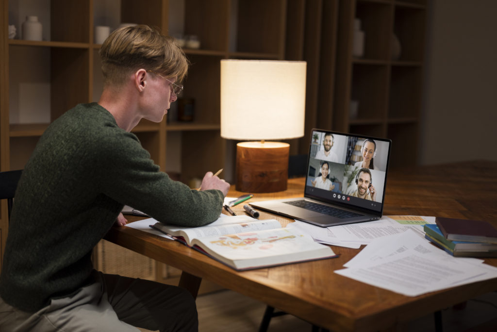 Formation à distance et personnes neuroatypiques